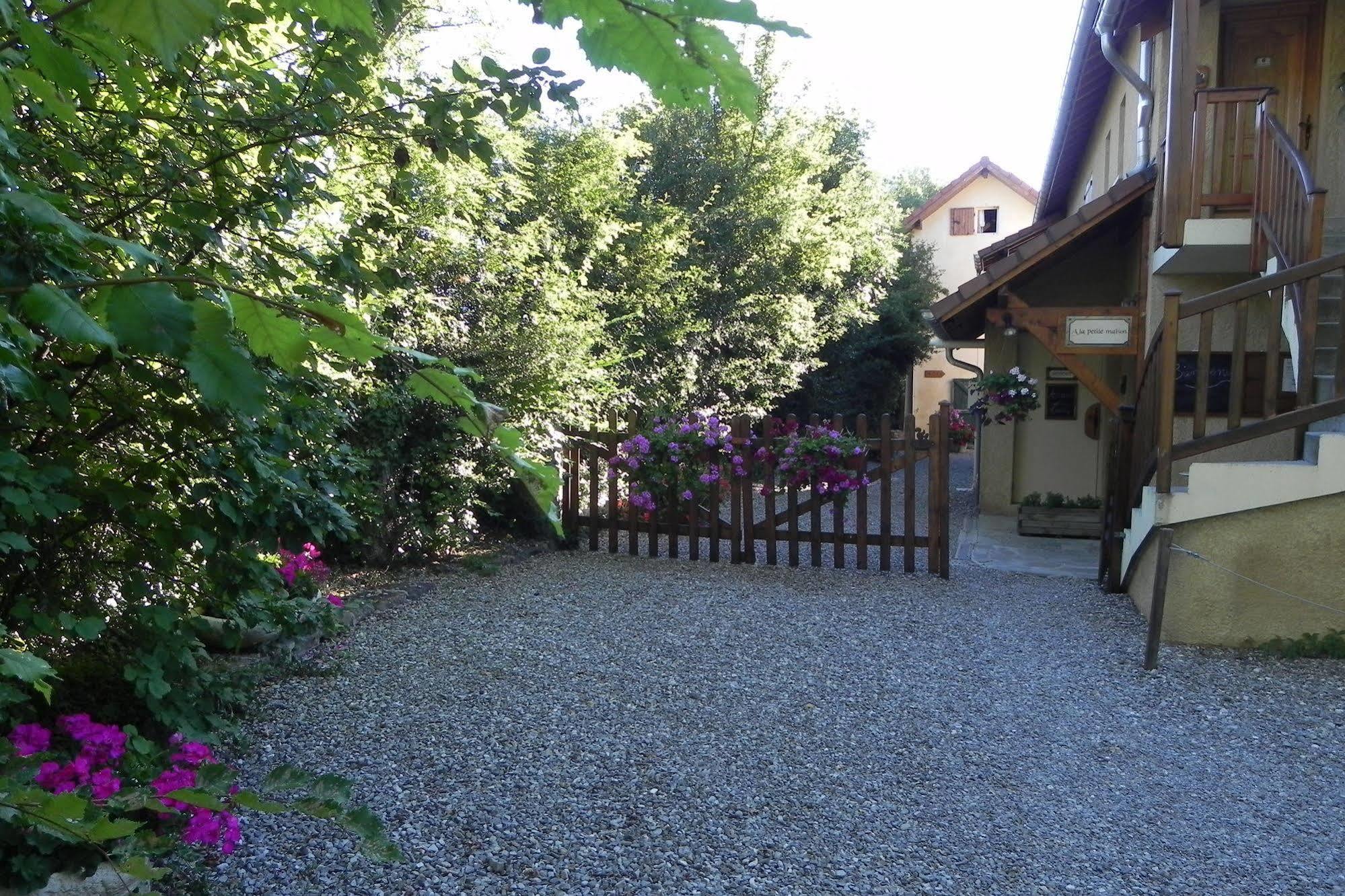 A La Petite Maison Gap Eksteriør billede